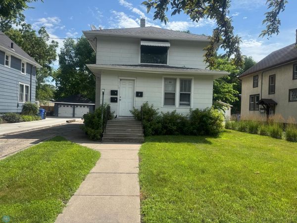 1109 10th Street N, Fargo, ND 58102