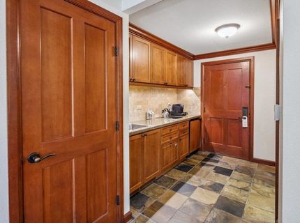 400 Resort Road, Olympic Valley, CA 96146 Photo