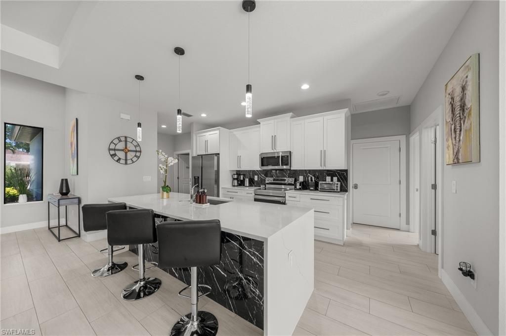 1923 SW 8th Ct, Cape Coral, FL 33991 Photo