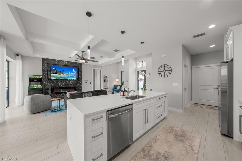 1923 SW 8th Ct, Cape Coral, FL 33991 Photo