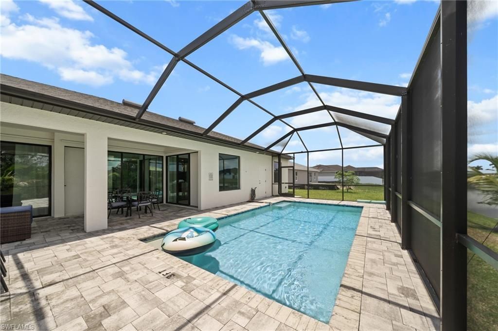 1923 SW 8th Ct, Cape Coral, FL 33991 Photo