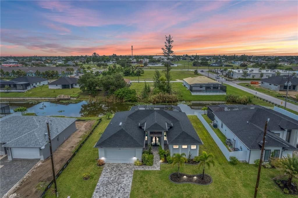 1923 SW 8th Ct, Cape Coral, FL 33991 Photo