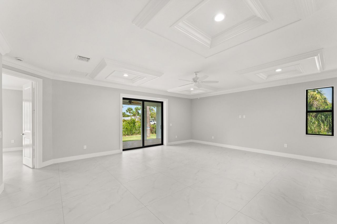 5460 SE Front Avenue, Stuart, FL 34997 Photo