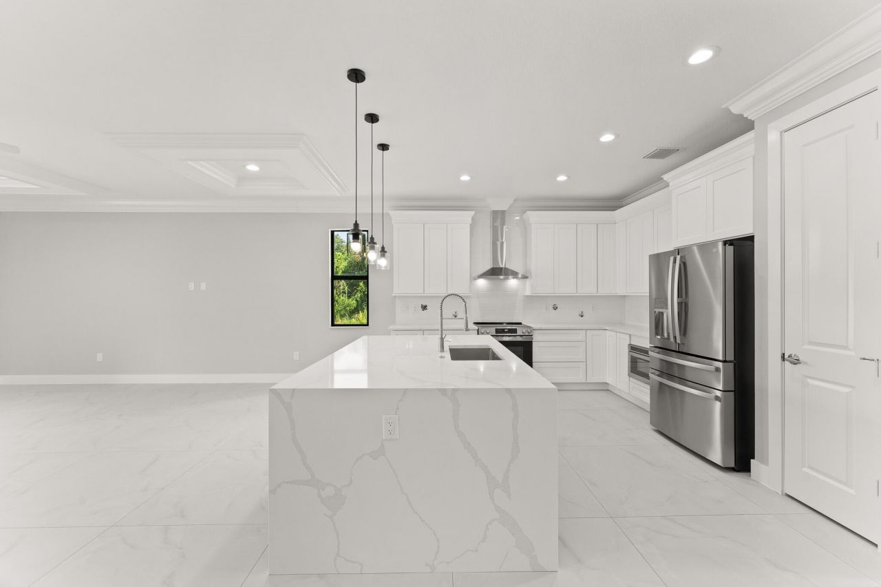 5460 SE Front Avenue, Stuart, FL 34997 Photo
