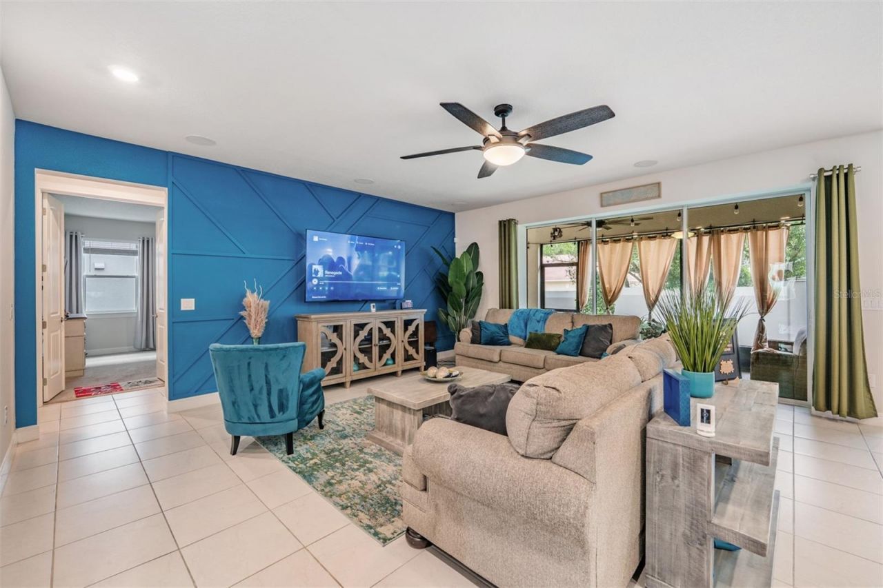 2836 Buckhorn Forest Drive, Valrico, FL 33594 Photo