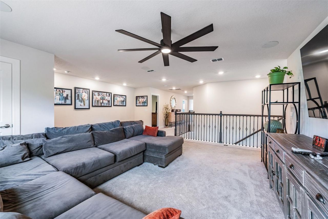 2836 Buckhorn Forest Drive, Valrico, FL 33594 Photo