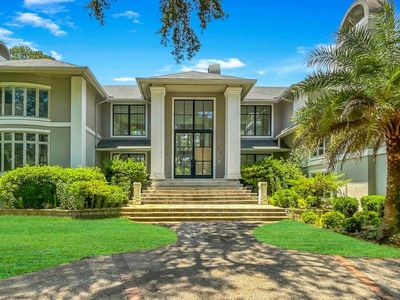 13 Delta Lane, Hilton Head Island, SC 29928