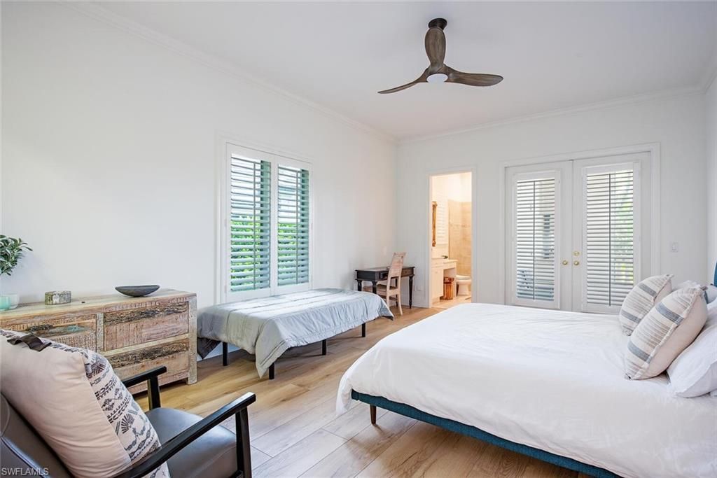 1633 Chinaberry Way, Naples, FL 34105 Photo