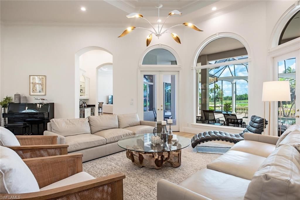 1633 Chinaberry Way, Naples, FL 34105 Photo