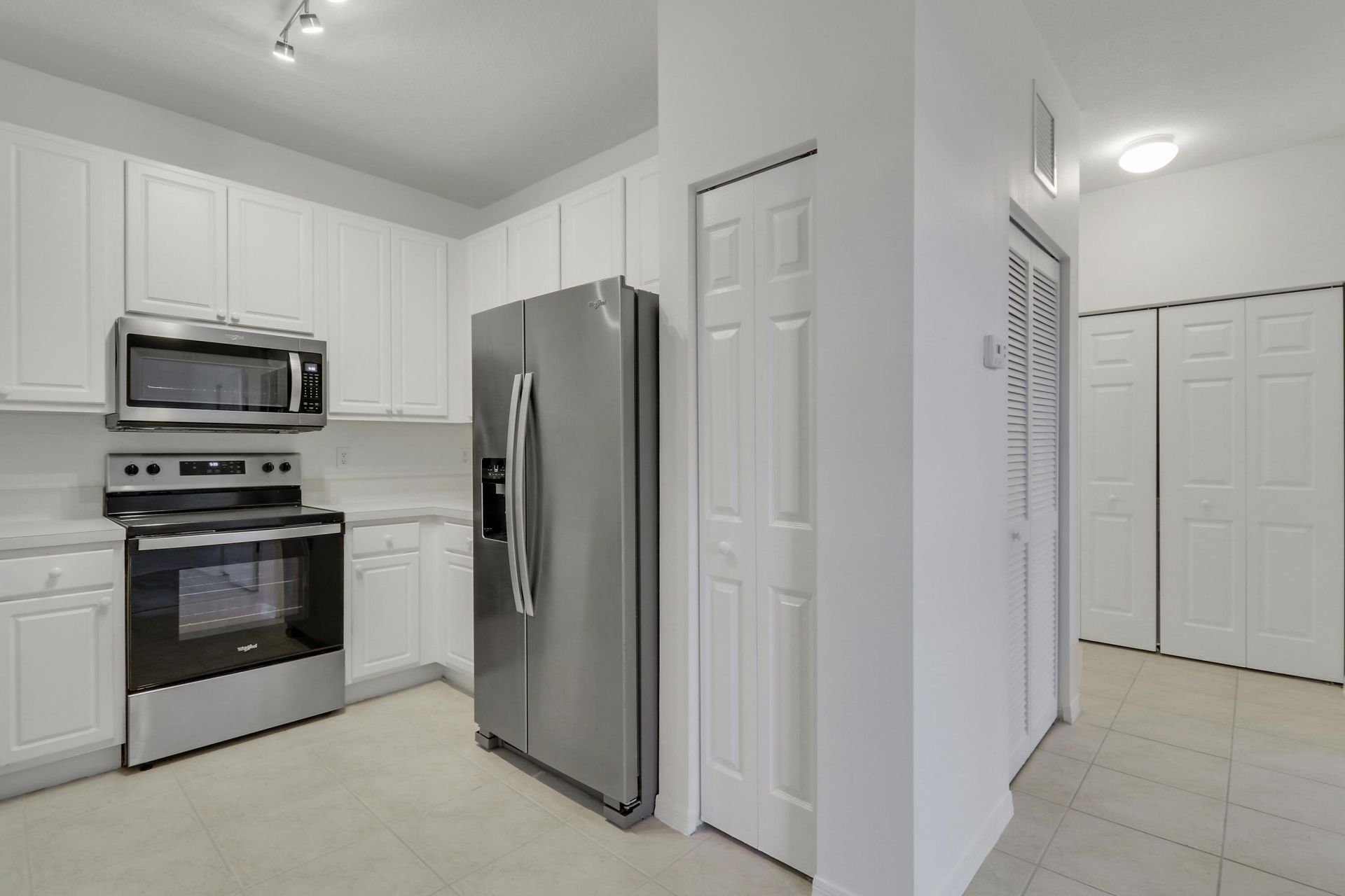 110 Lighthouse Circle, Unit A, Tequesta, FL 33469 Photo