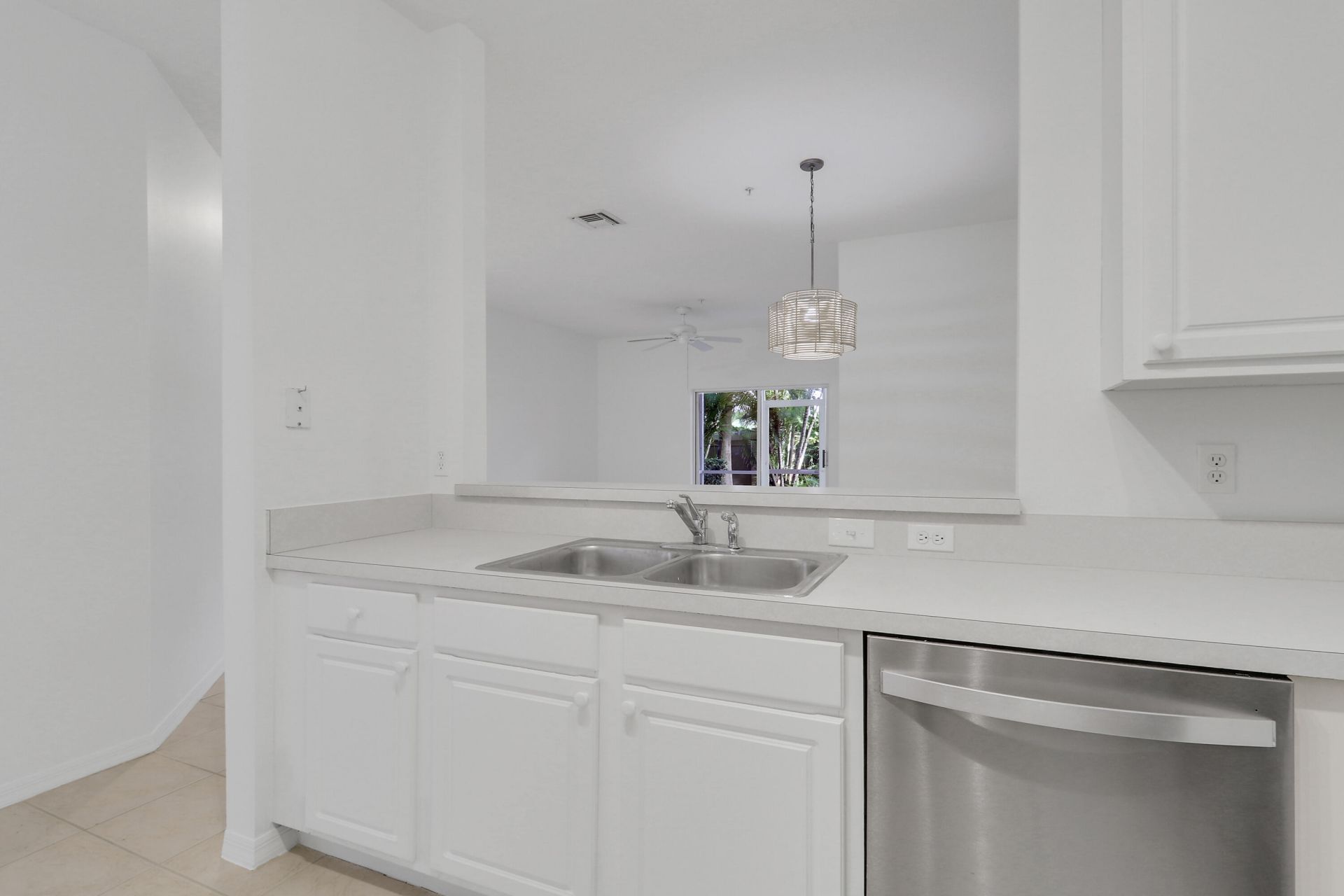 110 Lighthouse Circle, Unit A, Tequesta, FL 33469 Photo