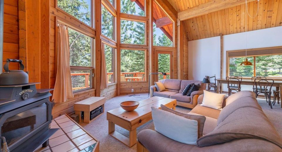 15009 Skislope Way, Truckee, CA 96161 Photo