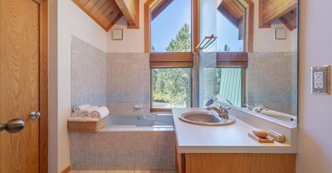 15009 Skislope Way, Truckee, CA 96161 Photo