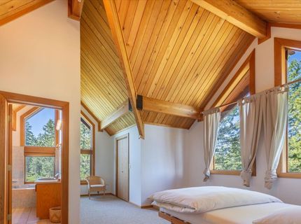 15009 Skislope Way, Truckee, CA 96161 Photo