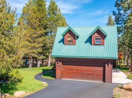 15009 Skislope Way, Truckee, CA 96161 Photo