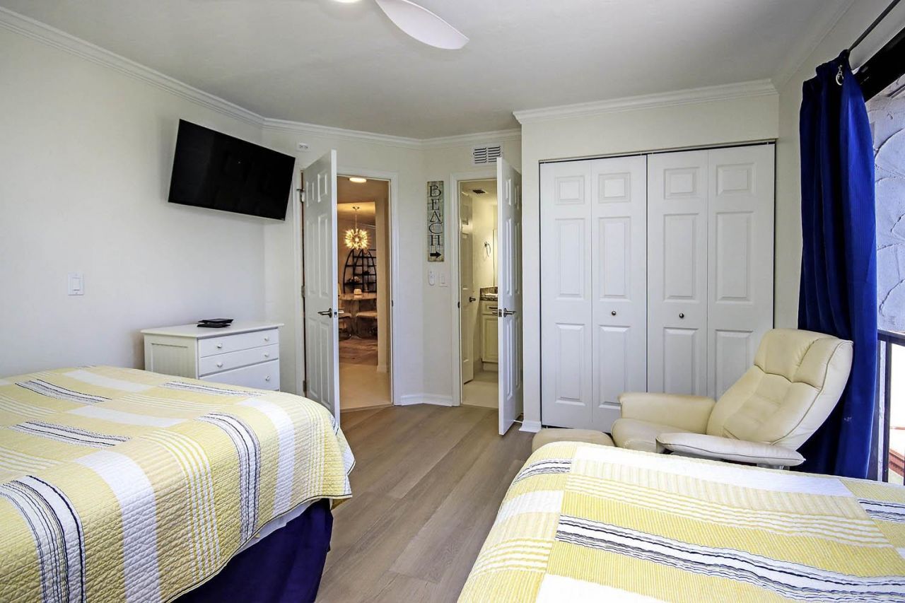 2445 W Gulf Dr, Unit 41D, Sanibel, FL 33957 Photo