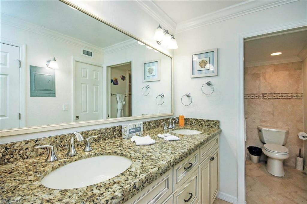 2445 W Gulf Dr, Unit D41, Sanibel, FL 33957 Photo