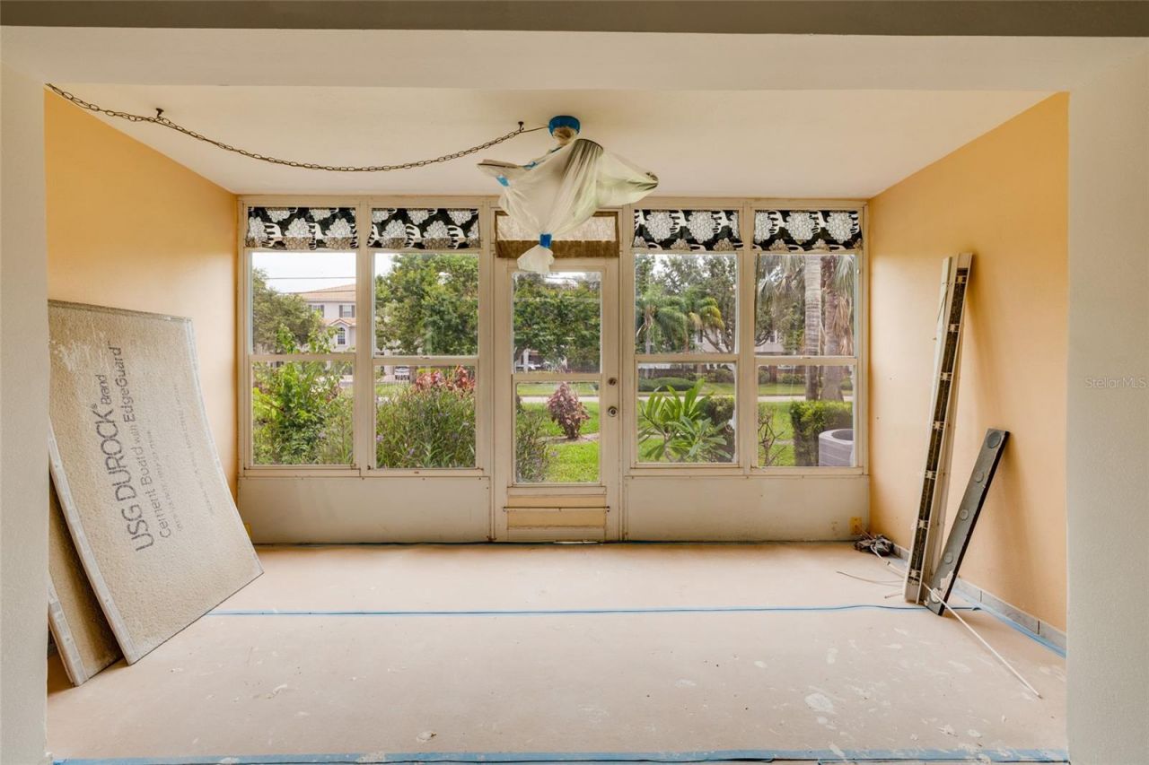 4580 Overlook Drive Ne, Unit 190, Saint Petersburg, FL 33703 Photo