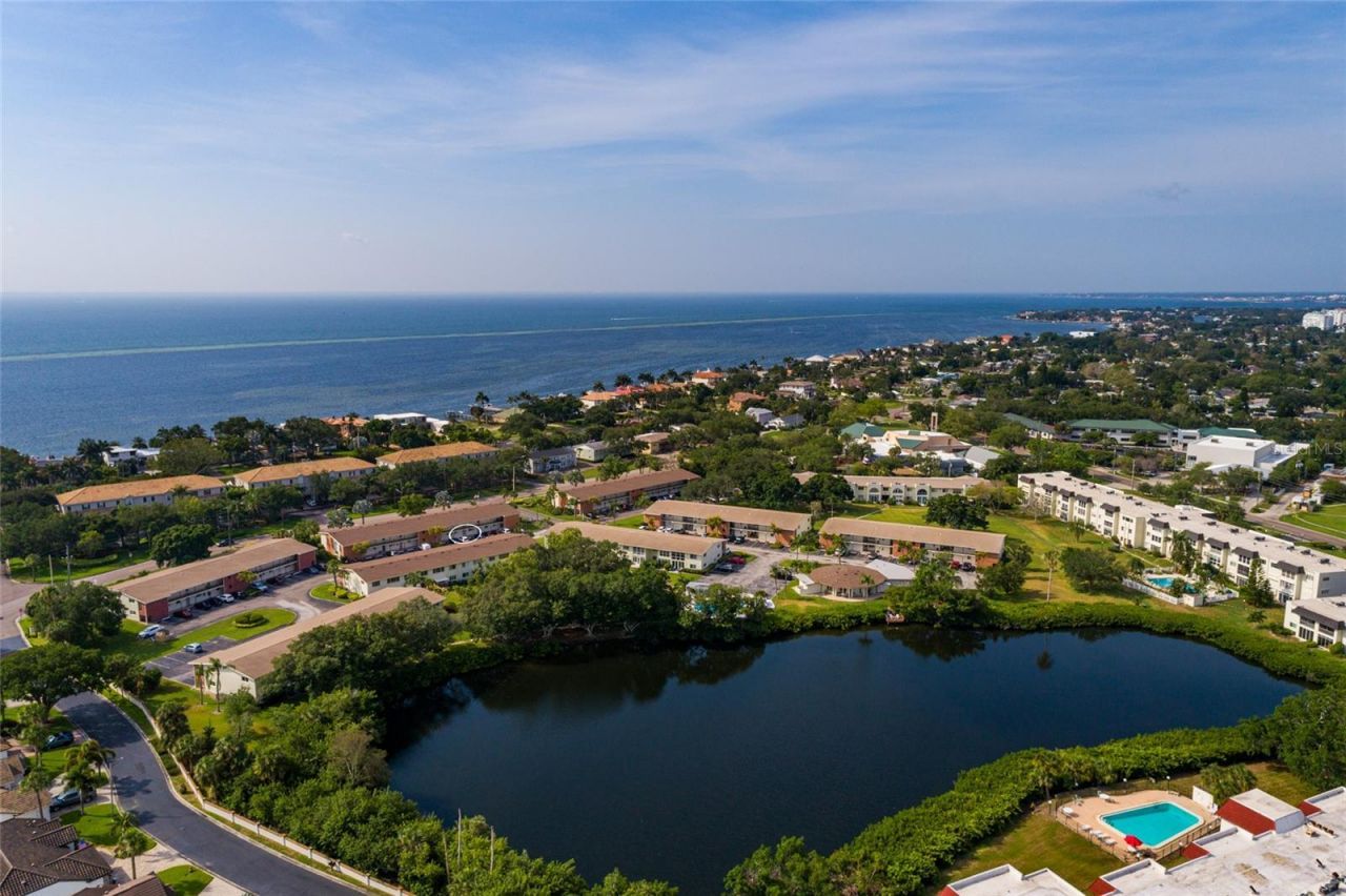 4580 Overlook Drive Ne, Unit 190, Saint Petersburg, FL 33703 Photo