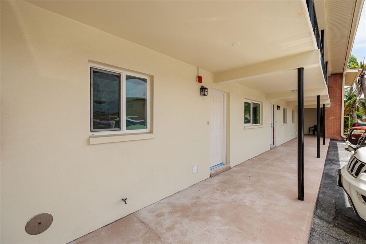 4580 Overlook Drive Ne, Unit 190, Saint Petersburg, FL 33703 Photo
