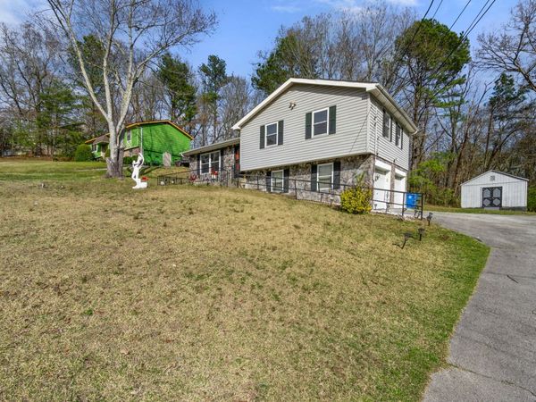 2427 Leann Circle, Chattanooga, TN 37406