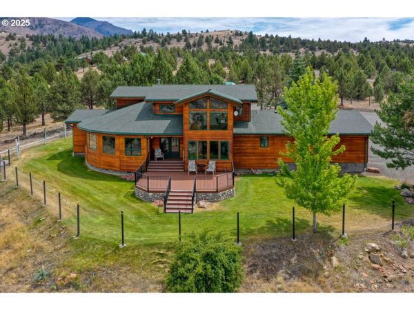 26527 EAGLE PEAK LN, Canyon City, OR 97820