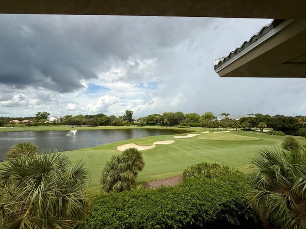 3525 Village Boulevard, Unit 401, West Palm Beach, FL 33409