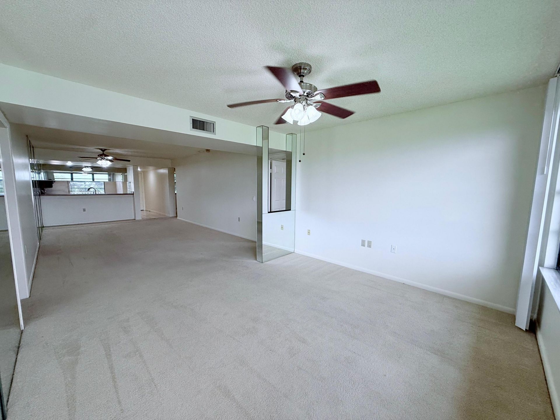 3525 Village Boulevard, Unit 401, West Palm Beach, FL 33409 Photo