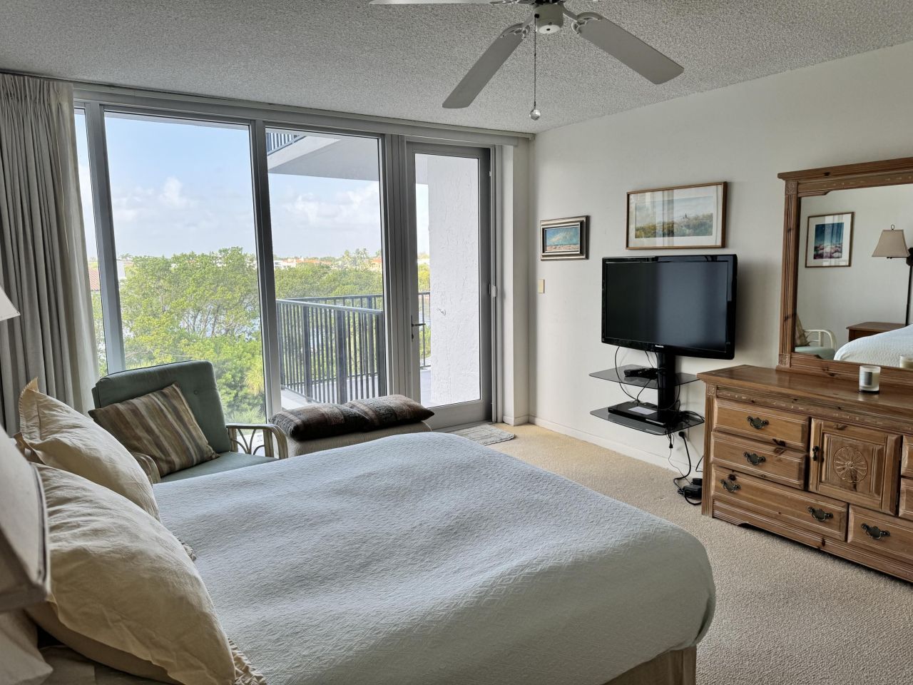 4750 S Ocean Boulevard, Unit 409, Highland Beach, FL 33487 Photo