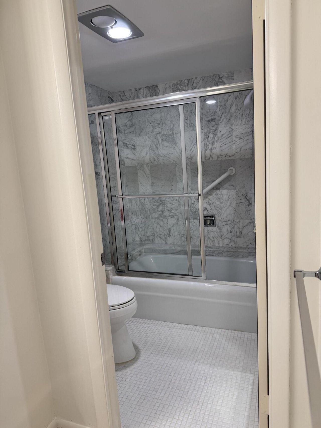4750 S Ocean Boulevard, Unit 409, Highland Beach, FL 33487 Photo
