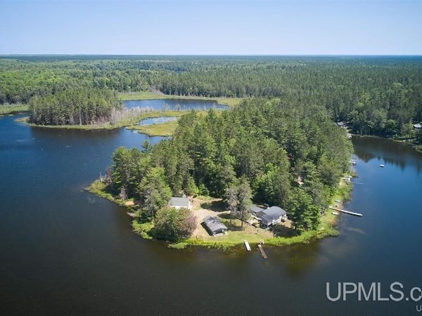 E8805 Lost Lake Road, Munising Twp, MI 49895