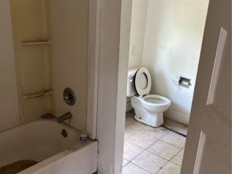 909 Grant Street, Akron, OH 44311 Photo 28