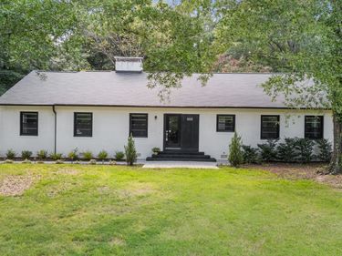 800 Christopher Road, Chapel Hill, NC 27514