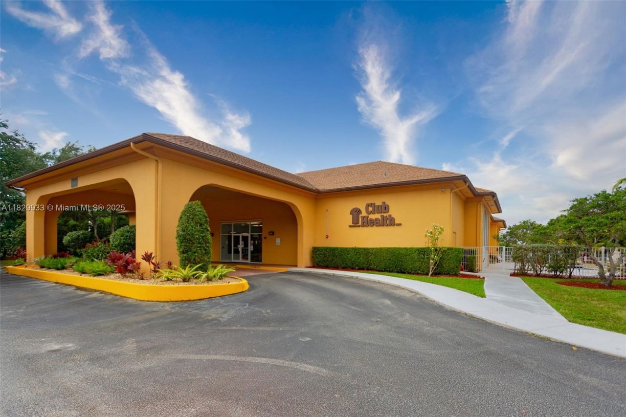 571 SW 142nd Ave, Unit 209O, Pembroke Pines, FL 33027 Photo