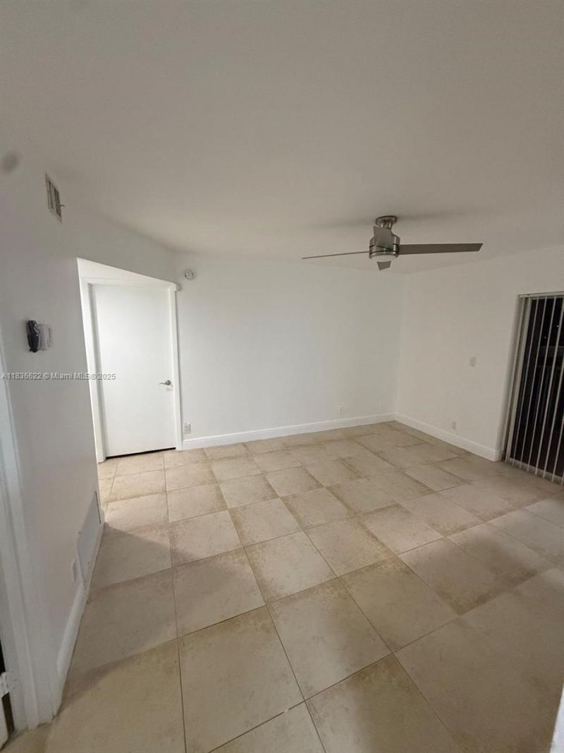 5720 Rock Island Rd, Unit 390, Tamarac, FL 33319 Photo