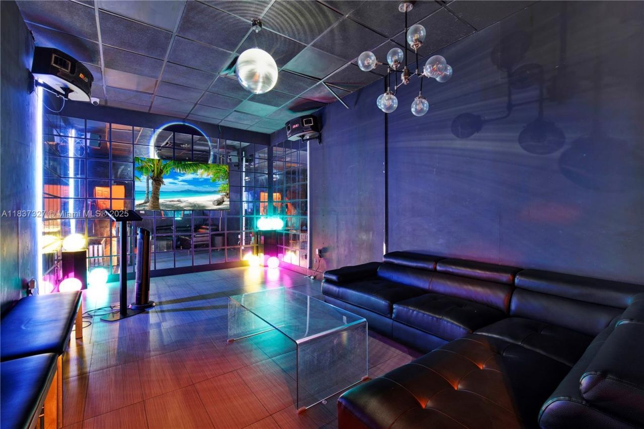 Please Call For Address, Pembroke Pines, FL 33024 Photo