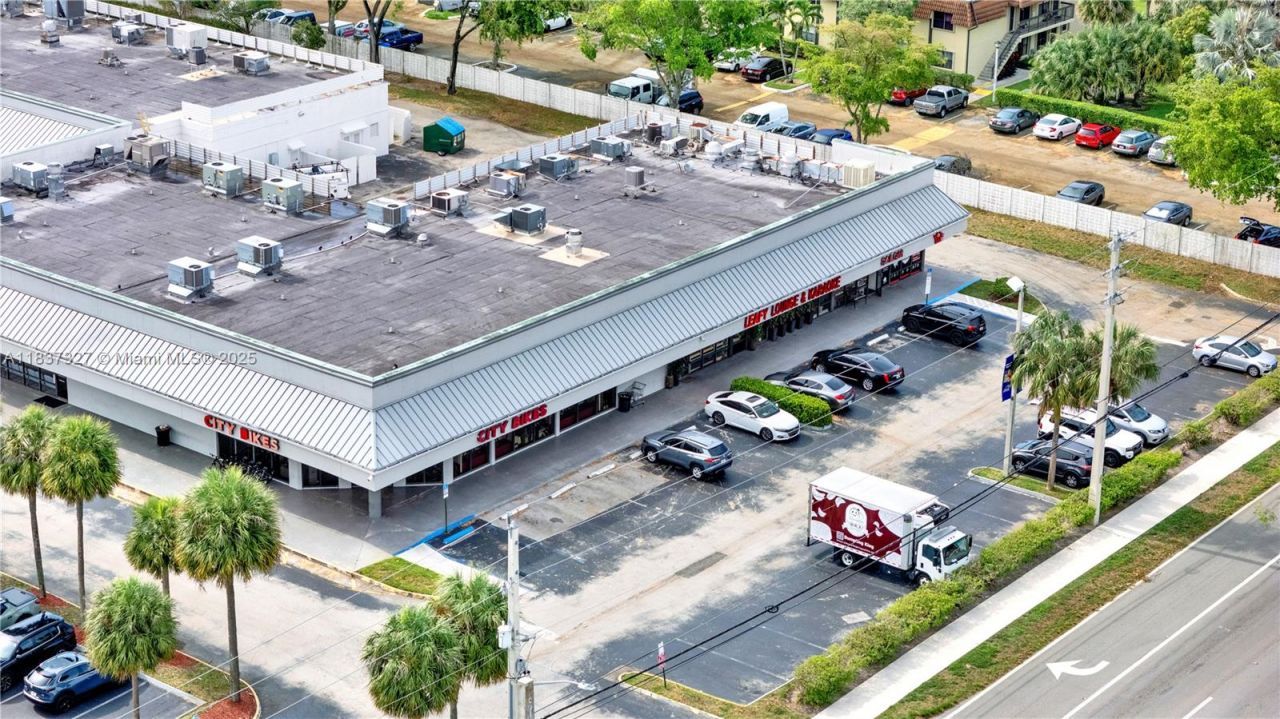 Please Call For Address, Pembroke Pines, FL 33024 Photo