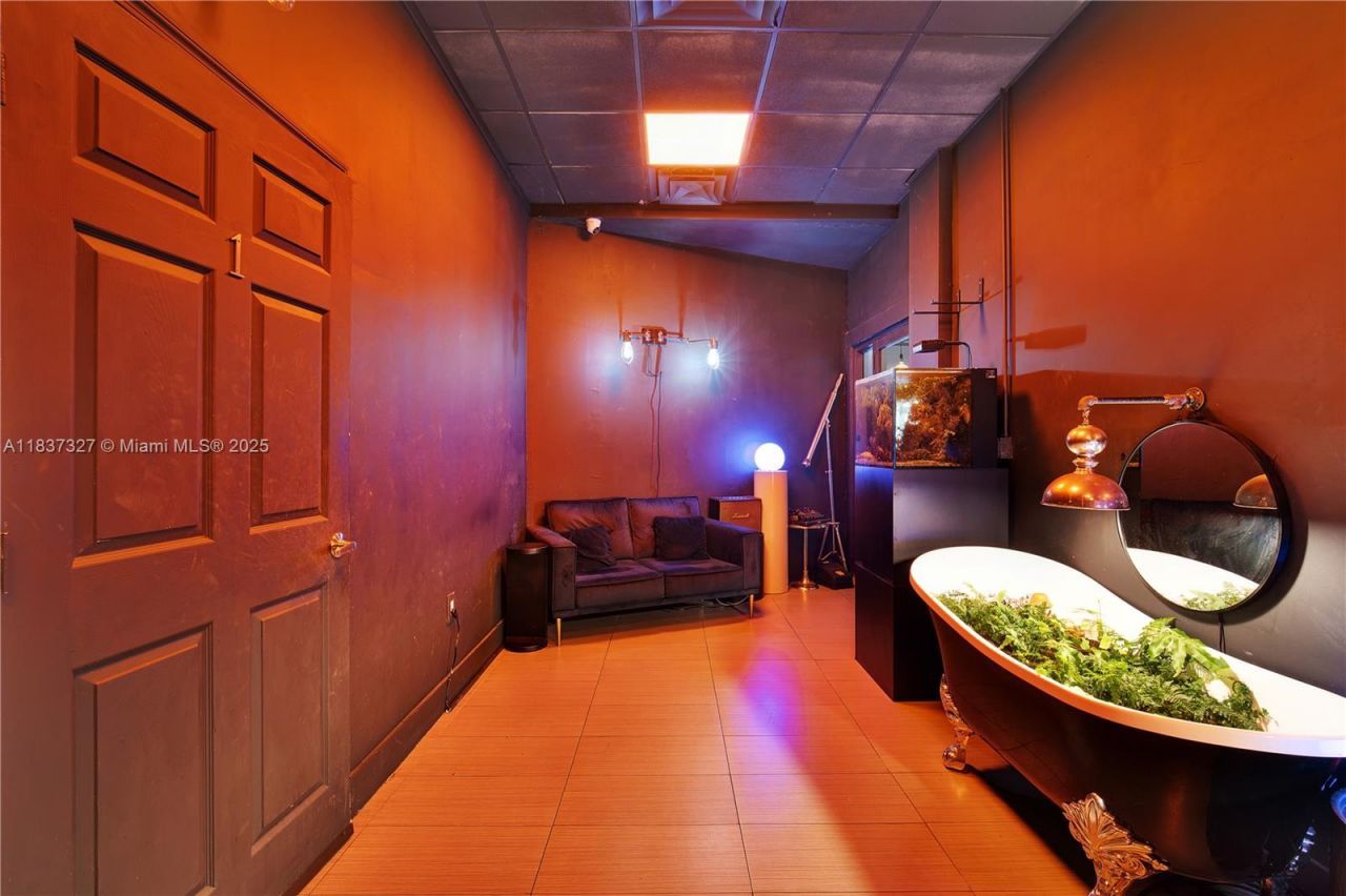 Please Call For Address, Pembroke Pines, FL 33024 Photo