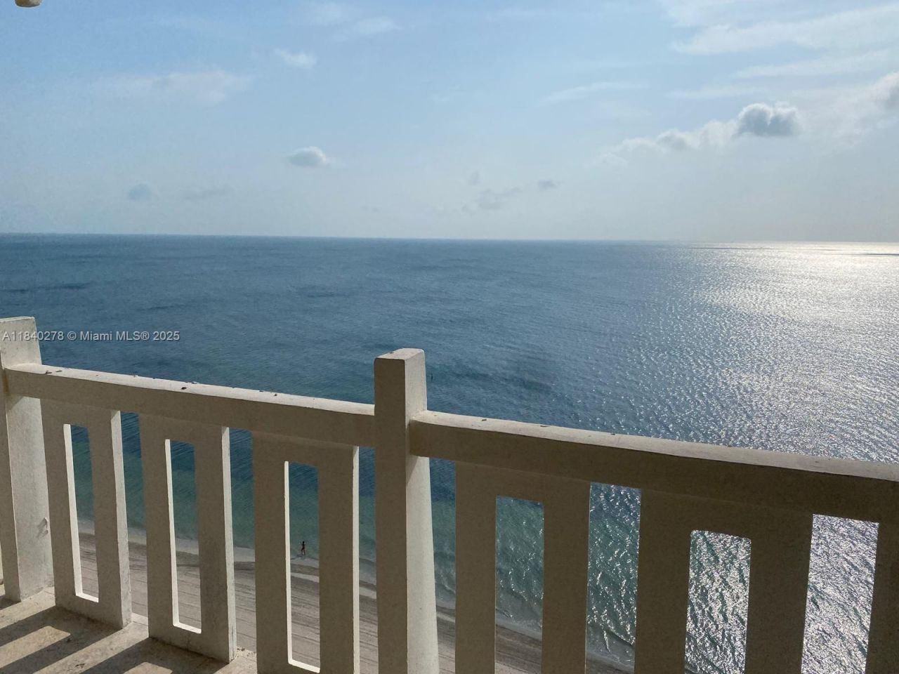 1111 Crandon Blvd, Unit B1107, Key Biscayne, FL 33149 Photo