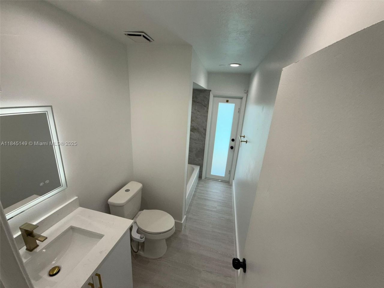 8981 NW 24th St, Sunrise, FL 33322 Photo