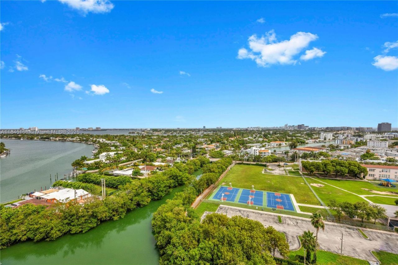 7441 Wayne Ave, Unit 15E, Miami Beach, FL 33141 Photo