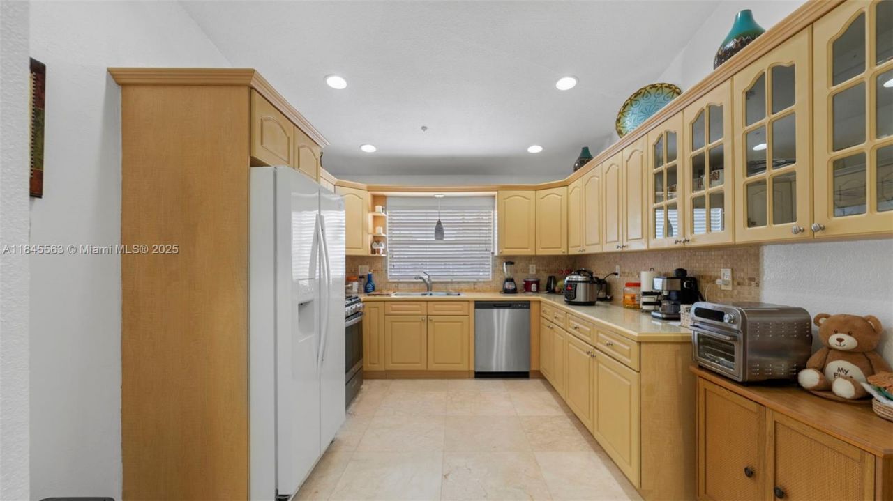 13330 SW 79th St, Miami, FL 33183 Photo