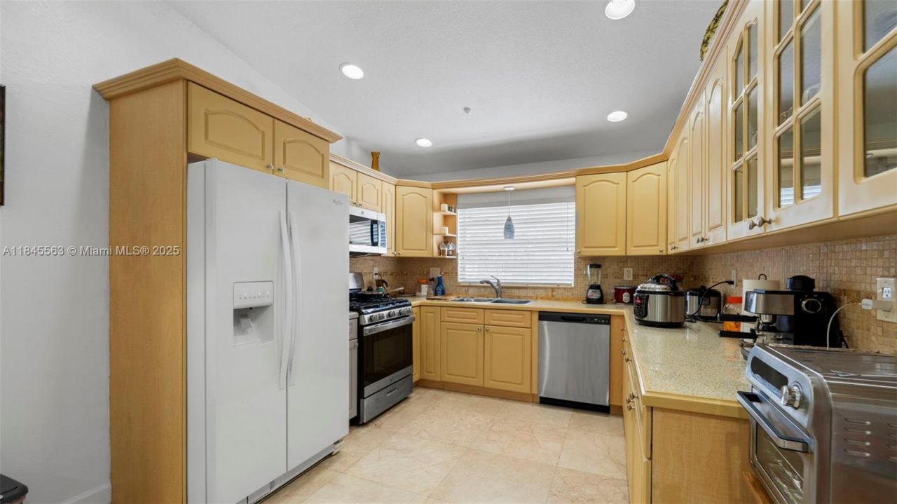 13330 SW 79th St, Miami, FL 33183 Photo