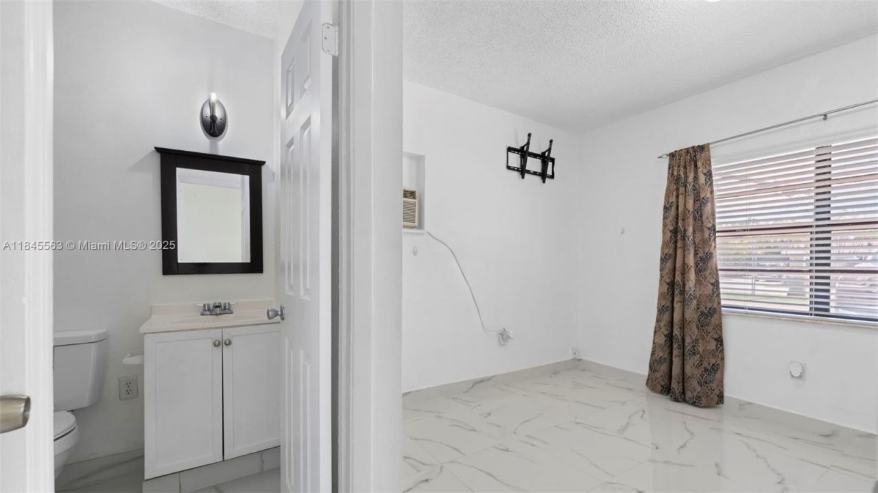 13330 SW 79th St, Miami, FL 33183 Photo