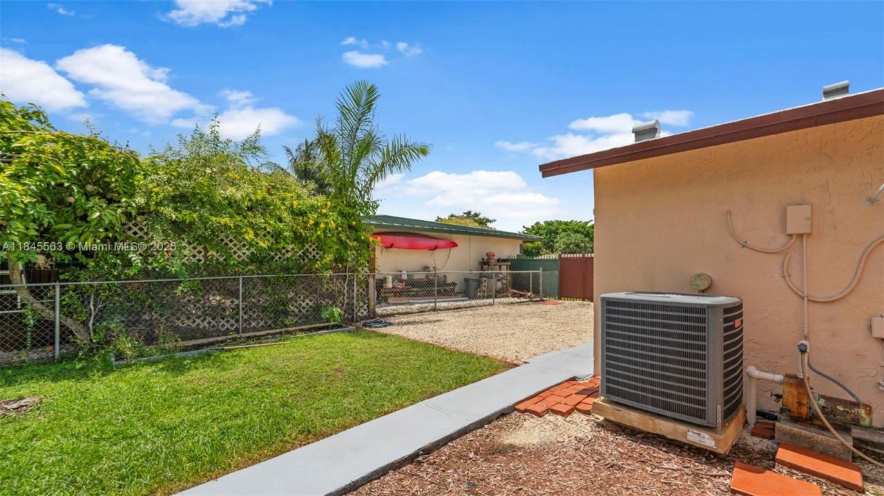 13330 SW 79th St, Miami, FL 33183 Photo