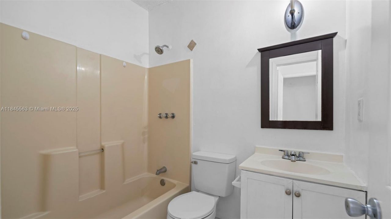 13330 SW 79th St, Miami, FL 33183 Photo