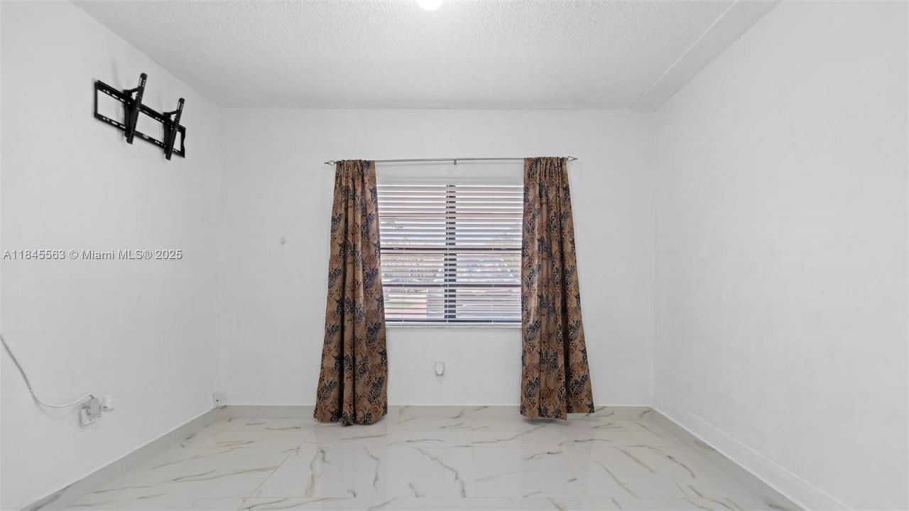 13330 SW 79th St, Miami, FL 33183 Photo