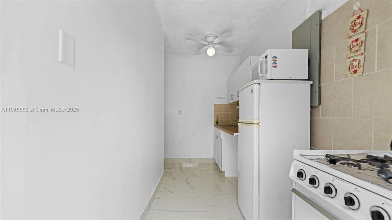 13330 SW 79th St, Miami, FL 33183 Photo