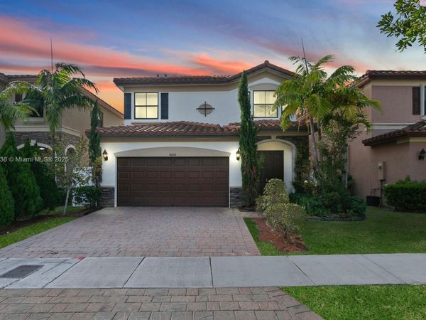 8878 W 33rd Ave, Unit 8878, Hialeah, FL 33018