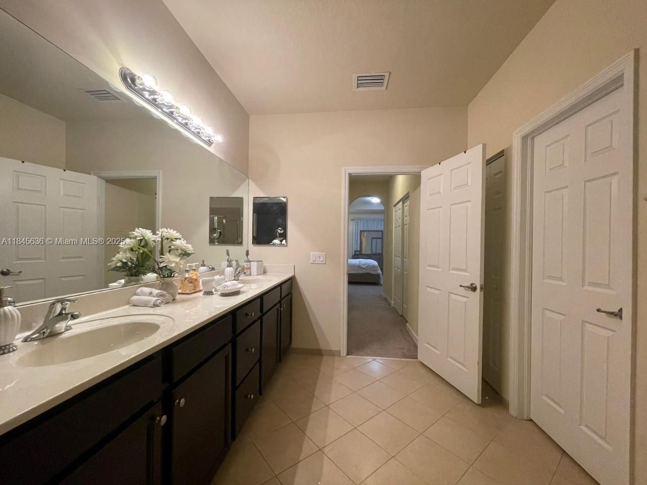 8878 W 33rd Ave, Unit 8878, Hialeah, FL 33018 Photo